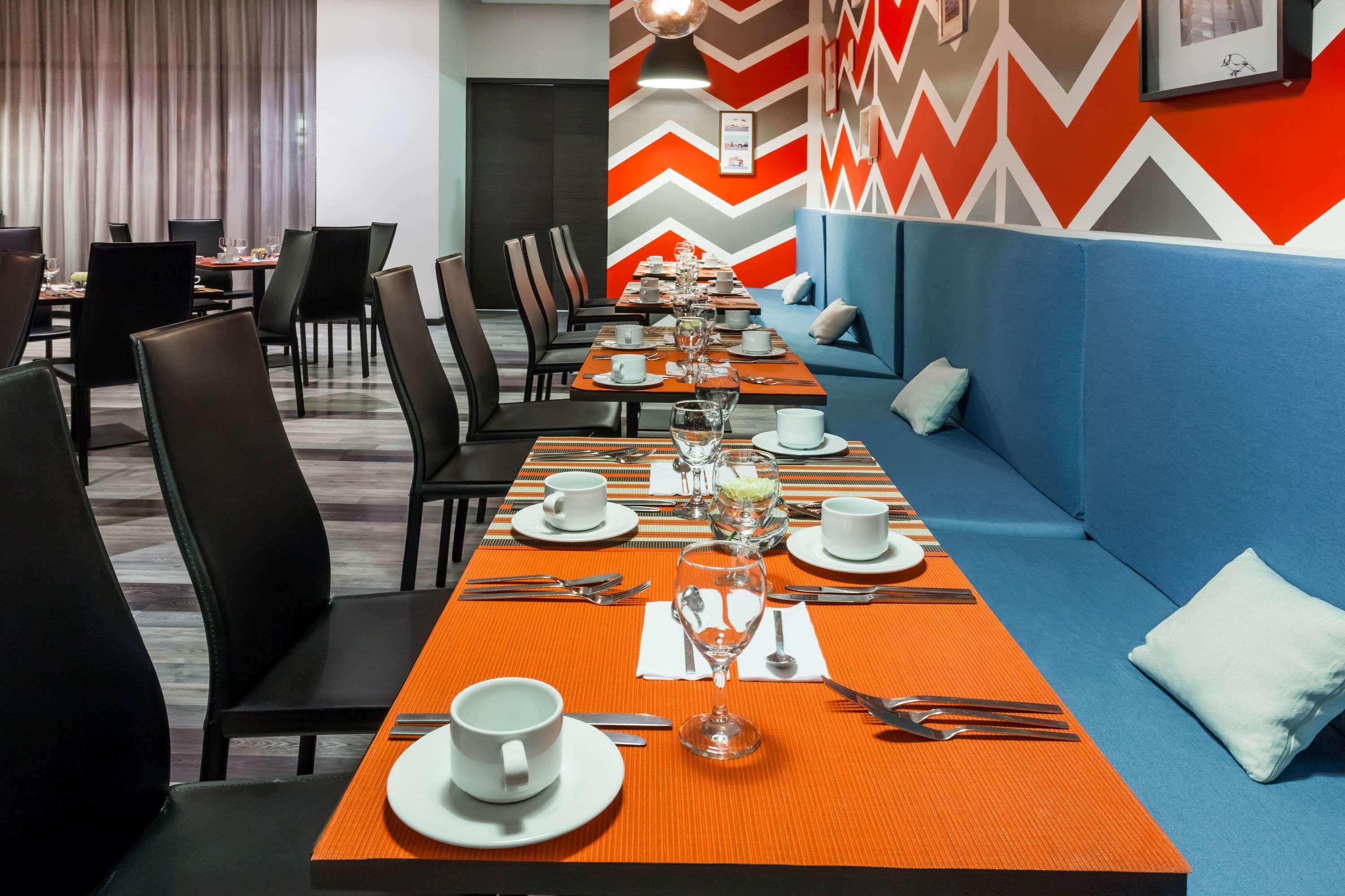 Wyndham Bogota Hotel Екстериор снимка Restaurant
