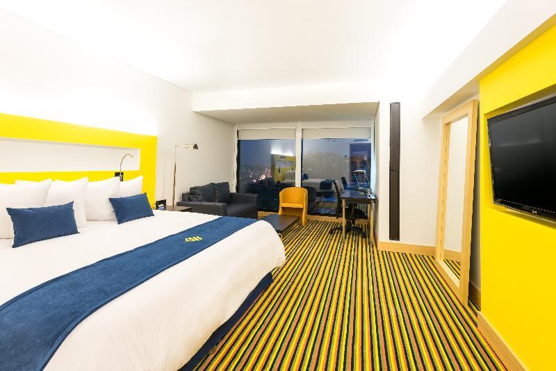 Wyndham Bogota Hotel Екстериор снимка A room at the hotel